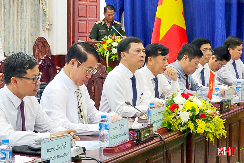 Đoàn đại biểu tỉnh Hà Tĩnh tham dự hội đàm. z5441713788182_1c89b96ba3f38c702154c897450fcc82.jpg
