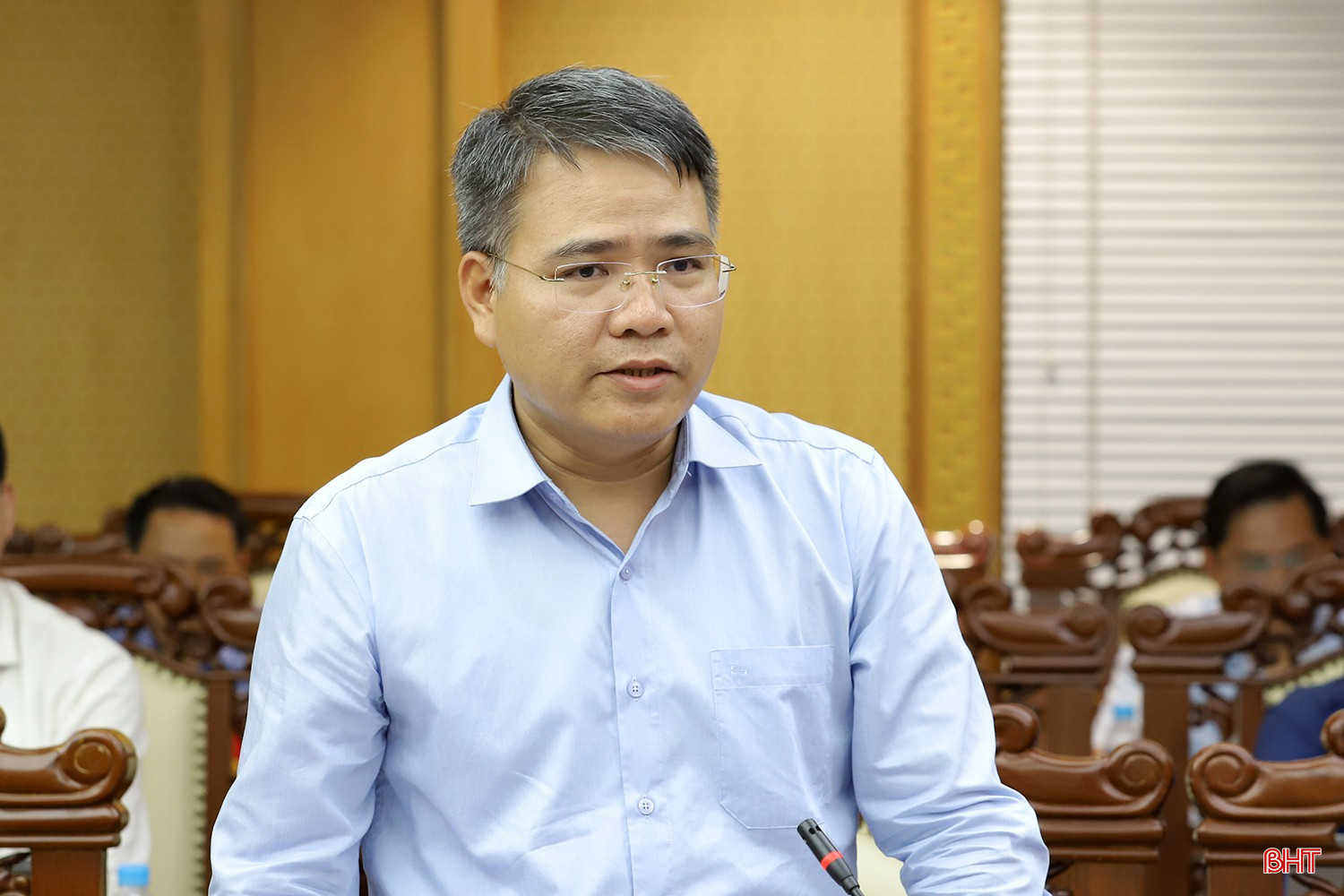 Ông Chu Văn Tuân – Phó Giám đốc Ban QLDA đường sắt (Bộ Xây dựng) - chủ đầu tư dự án đường sắt tốc độ cao trên trục Bắc – Nam thông tin về tiến độ triển khai dự án. bqbht_br_duong-sat-toc-do-cao-012.jpg