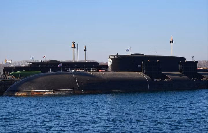 uy luc cac tau ngam hat nhan manh nhat cua hai quan nga