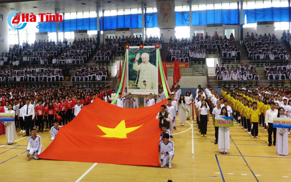 hon 2 200 vdv tranh tai hoi khoe phu dong ha tinh lan thu xii