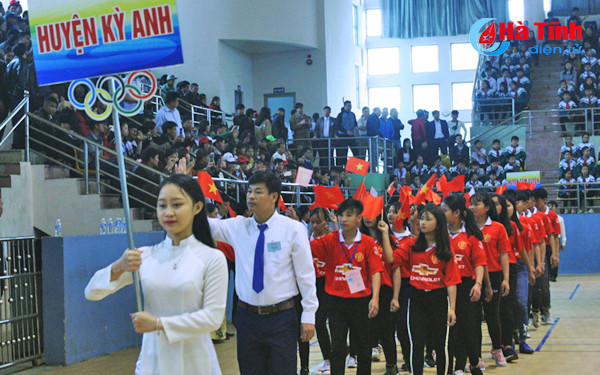 hon 2 200 vdv tranh tai hoi khoe phu dong ha tinh lan thu xii
