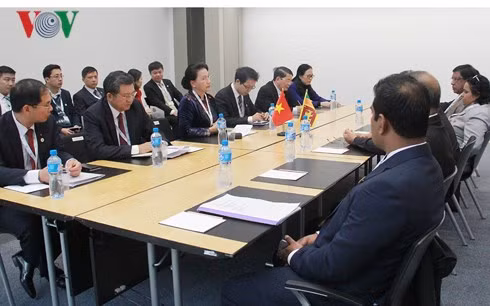 chu tich quoc hoi nguyen thi kim ngan gap chu tich quoc hoi srilanka