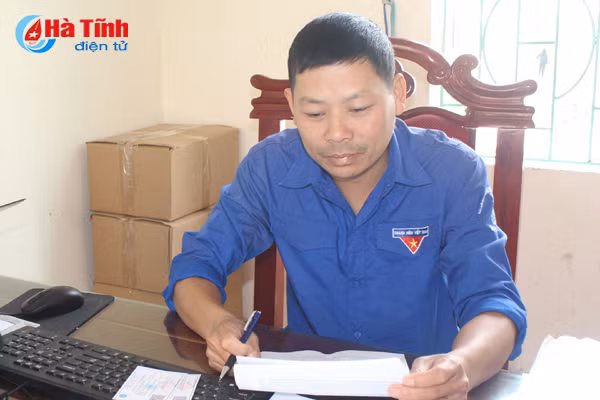 bi thu doan 9 lan hien mau cuu nguoi