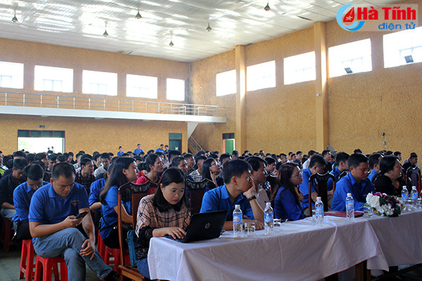 ngay hoi tuyen truyen pho bien giao duc phap luat an toan giao thong