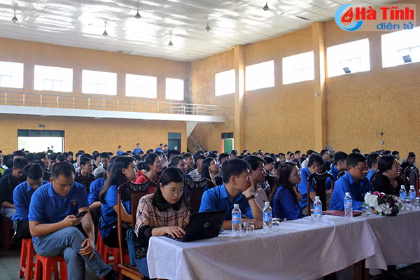 ngay hoi tuyen truyen pho bien giao duc phap luat an toan giao thong