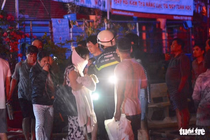 chay chung cu carina o tphcm trong dem it nhat 13 nguoi thiet mang