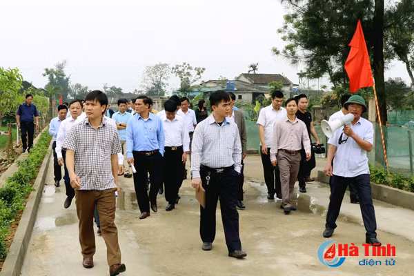 ha tinh chia se kinh nghiem xay dung ntm voi huyen phuc tho