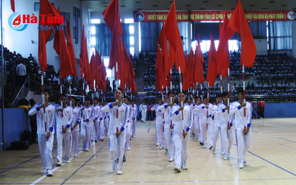 hon 2 200 vdv tranh tai hoi khoe phu dong ha tinh lan thu xii
