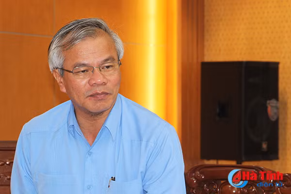 som ban hanh de an ve cong tac dang doan the trong cac dn ha tinh