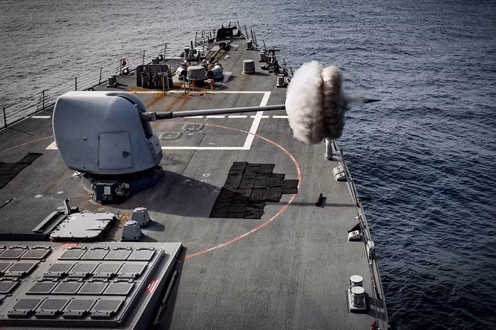 hinh anh an tuong hiem thay ve hai quan my hung hau