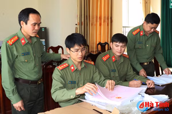 nhan lam nhanh bia dat cho dan giam doc dn om gan 1 4 ty roi chuon