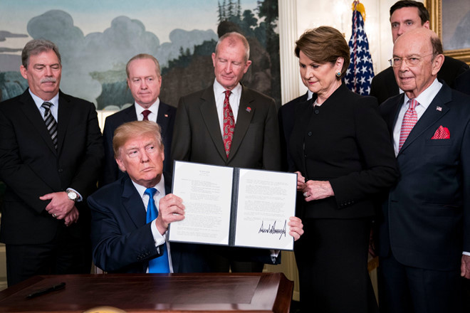 tong thong trump ap thue trung phat 60 ty usd nham vao trung quoc