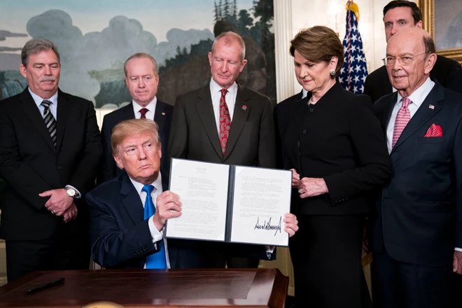 tong thong trump ap thue trung phat 60 ty usd nham vao trung quoc