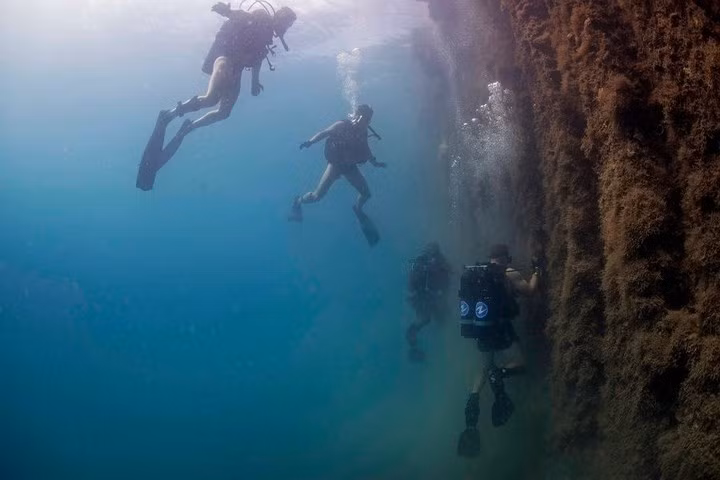 hinh anh an tuong hiem thay ve hai quan my hung hau