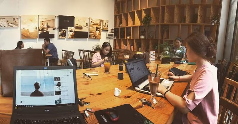 tap chi my archdaily an tuong voi kien truc doc dao cua quan ca phe viet