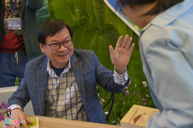 nha van nguyen nhat anh 10 dau sach ban hon 1 5 trieu ban