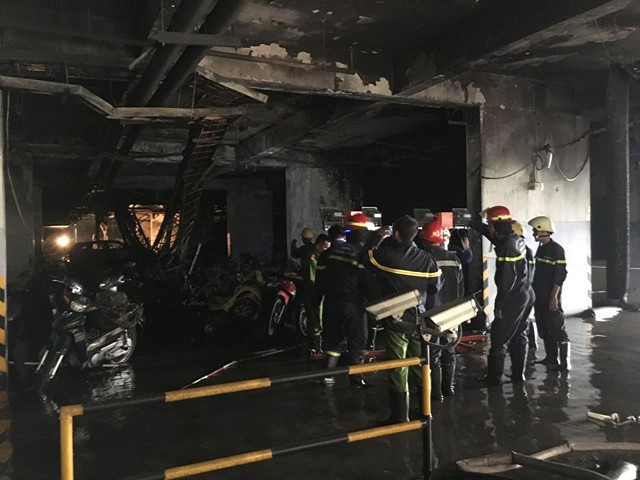 bo xay dung yeu cau ra soat nha chung cu sau vu chay carina plaza