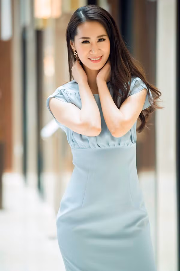 10 mẫu váy mùa hè cho nàng công sở