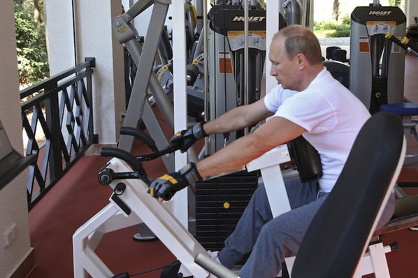 Một ngày bình thường của Tổng thống Nga Putin ảnh 21 mot ngay binh thuong cua tong thong nga putin
