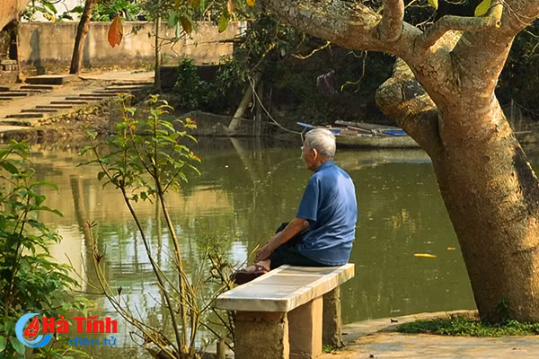 menh mang nhung ben song