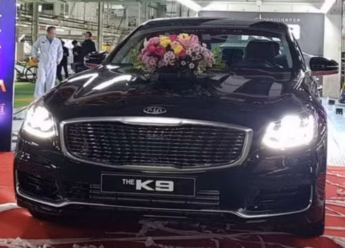kia k900 2019 lan dau lo dien bong bay nhu xe duc