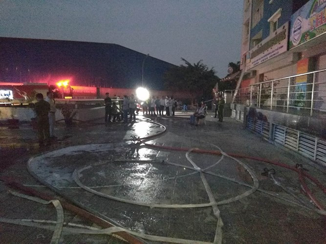 chay chung cu carina o tphcm trong dem it nhat 13 nguoi thiet mang