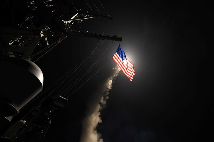 hinh anh an tuong hiem thay ve hai quan my hung hau