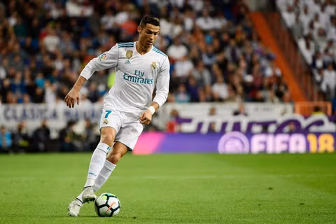 thang nam ruc ro cua cristiano ronaldo