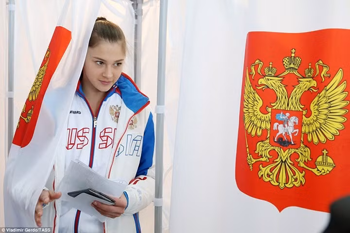 hinh anh dau tien cua ong putin sau khi chien thang bau cu tong thong