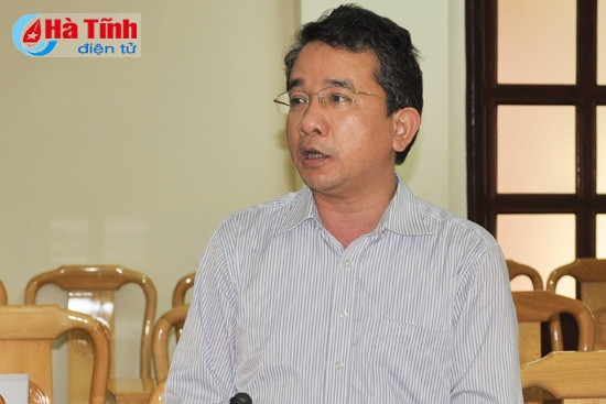 Chủ tịch UBND thành phố Hà Tĩnh Hà Văn Trọng: “So sánh với các tiêu chí đô thị loại II, đến năm 2015, thành phố mới đạt 28/49 tiêu chí, trong đó các tiêu chí về quy mô dân số, hạ tầng đô thị vẫn là những tiêu chí cần tập trung quyết liệt mới thực hiện được.”