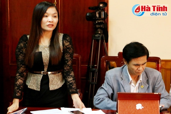 Phó Ban Tuyên giáo Tỉnh ủy Nguyễn Thị Hà Tân: Các ban, ngành, cơ quan thông tấn báo chí đã tích cực vào cuộc tuyền truyền, vận động người dân hướng ứng Cuộc vận động. Phó Ban Tuyên giáo Tỉnh ủy Nguyễn Thị Hà Tân: Các ban, ngành, cơ quan thông tấn báo chí đã tích cực vào cuộc tuyền truyền, vận động người dân hướng ứng Cuộc vận động.