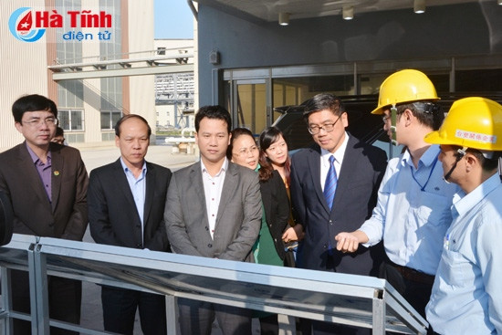 Ngài Ng Teck Hean – Đại sứ đặc mệnh toàn quyền Cộng hòa Singapore tại Việt Nam tham quan lò cao số 1…