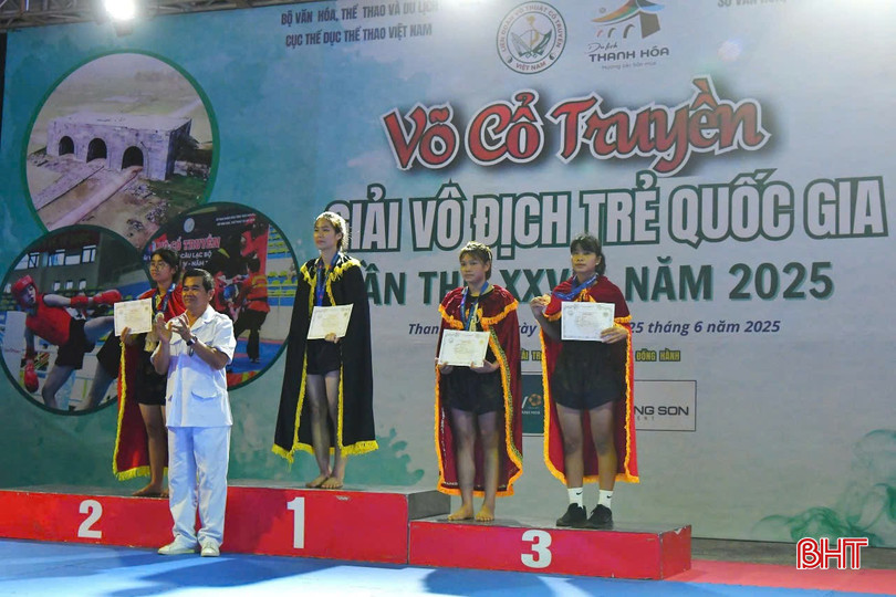 Em Nguyễn Phan Lê Na giành HCB nội dung đối kháng lứa 11-14 tại Giải vô địch trẻ quốc gia Võ cổ truyền năm 2025 bqbht_br_z6785957251260-ec8a9cc911834b3c76cb3d7aba5907e6.jpg