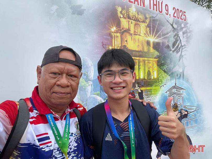 Đoàn Thái Lan ấn tượng với sự chuyên nghiệp và lòng nhiệt tình của các bạn trẻ Hà Tĩnh. bqbht_br_khoi-oki.jpg