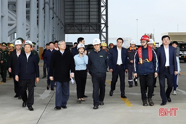 Hơn 18 tỷ USD “đổ” về miền đất lành Hà Tĩnh