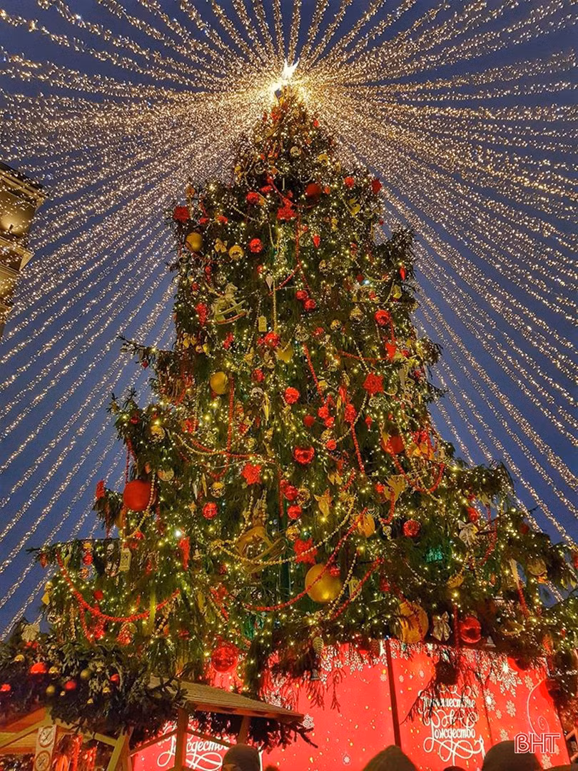 Nước Nga tưng bừng chào đón năm mới 2020 qua góc kính du học sinh Hà Tĩnh