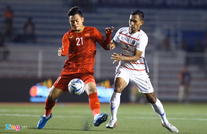 Đức Chiến - Từ vua thẻ tới lá chắn thép của U23 Việt Nam