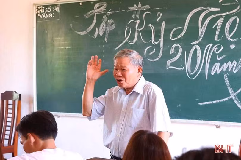 Về thăm thầy giáo cũ ở làng quê Hà Tĩnh