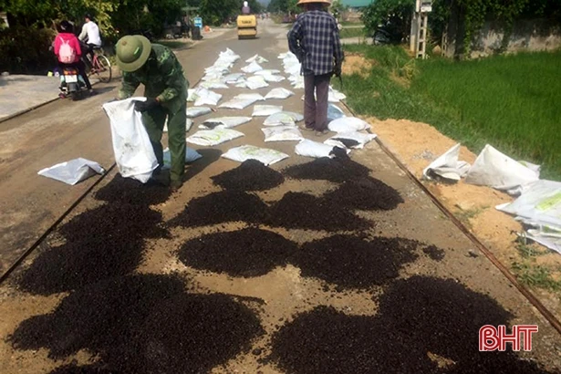 Công nghệ Carboncor Asphalt - Giải pháp “thay áo mới” cho những con đường