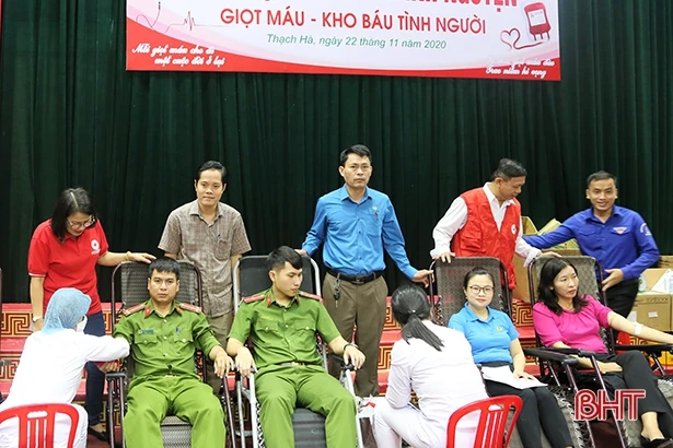Ngày hội hiến máu ở Thạch Hà thu về 138 đơn vị máu