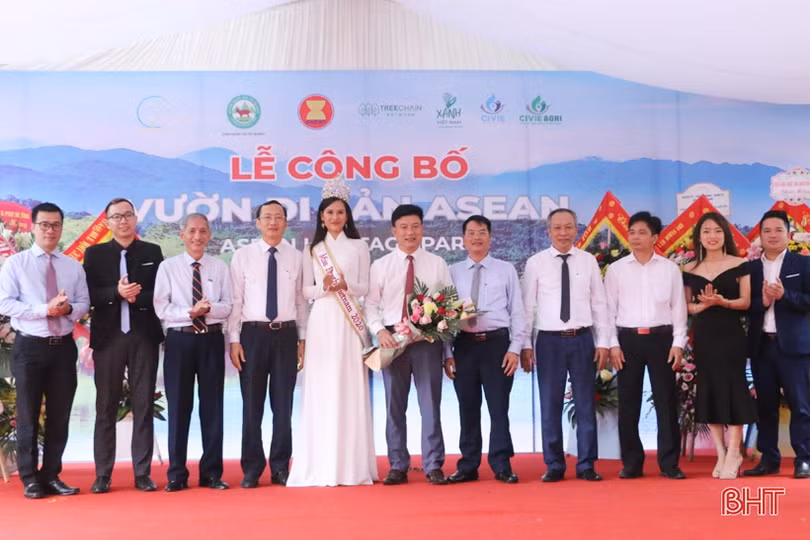 Vườn Quốc gia Vũ Quang đón nhận danh hiệu “Vườn Di sản ASEAN”