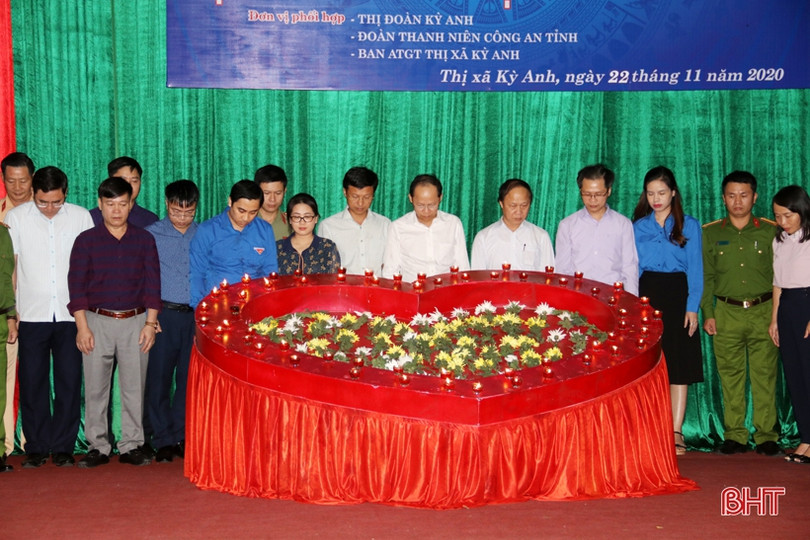 Tuổi trẻ Hà Tĩnh tưởng niệm nạn nhân tử vong do tai nạn giao thông