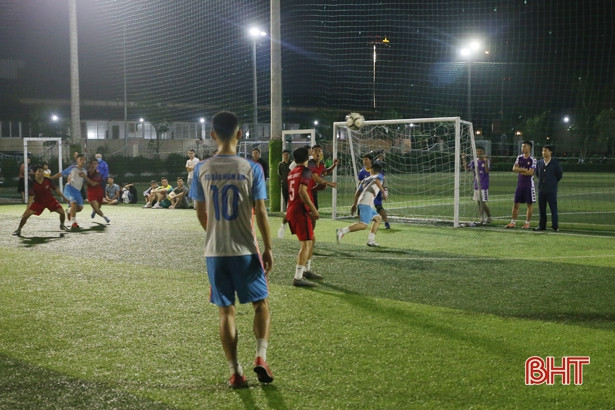 CLB Phúc Sport vô địch giải bóng đá gây quỹ cho người khuyết tật