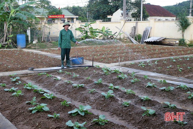 Sau phản ánh của Báo Hà Tĩnh, nước sạch đã về đến Đồn Biên phòng Phú Gia