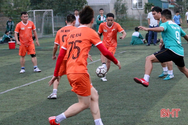 FC K54 Vô địch giải bóng đá lão tướng tranh Cúp Nam sport