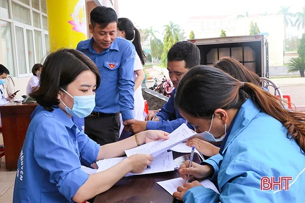 Ngày hội hiến máu ở Thạch Hà thu về 138 đơn vị máu