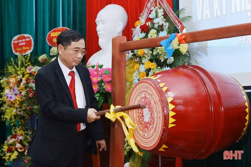 Tiếp tục quảng bá hình ảnh, thương hiệu Trường Đại học Hà Tĩnh