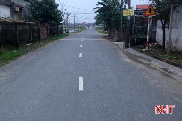 Công nghệ Carboncor Asphalt - Giải pháp “thay áo mới” cho những con đường
