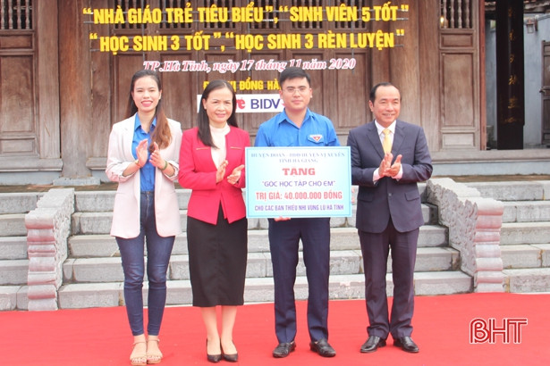Hà Tĩnh tuyên dương 60 nhà giáo trẻ, học sinh, sinh viên tiêu biểu