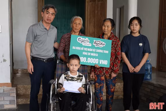 Hơn 185 triệu đồng đến với 2 hoàn cảnh khó khăn